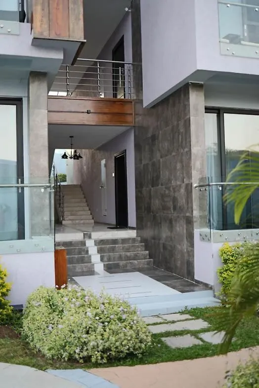 One Rodney Heights Condominiums Gros Islet 0*,